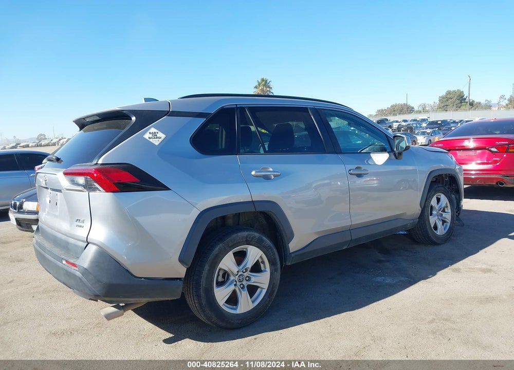 2019 TOYOTA RAV4 XLE VIN: 2T3P1RFV6KC018022
