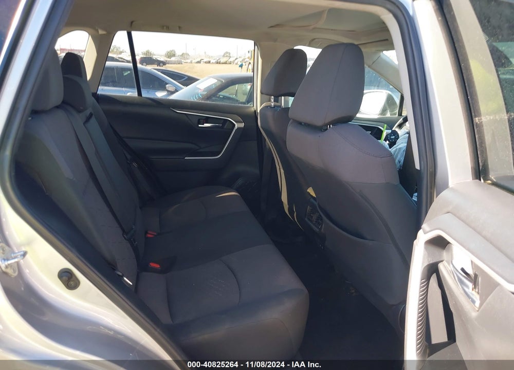 2019 TOYOTA RAV4 XLE VIN: 2T3P1RFV6KC018022