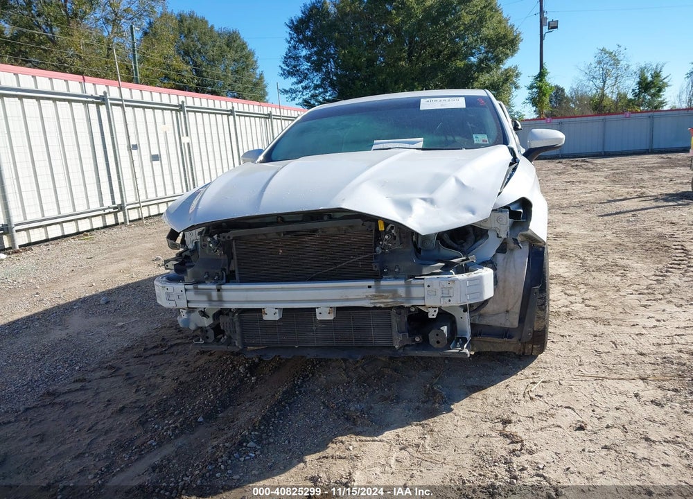2018 FORD FUSION VIN: 3FA6P0HD2JR279892