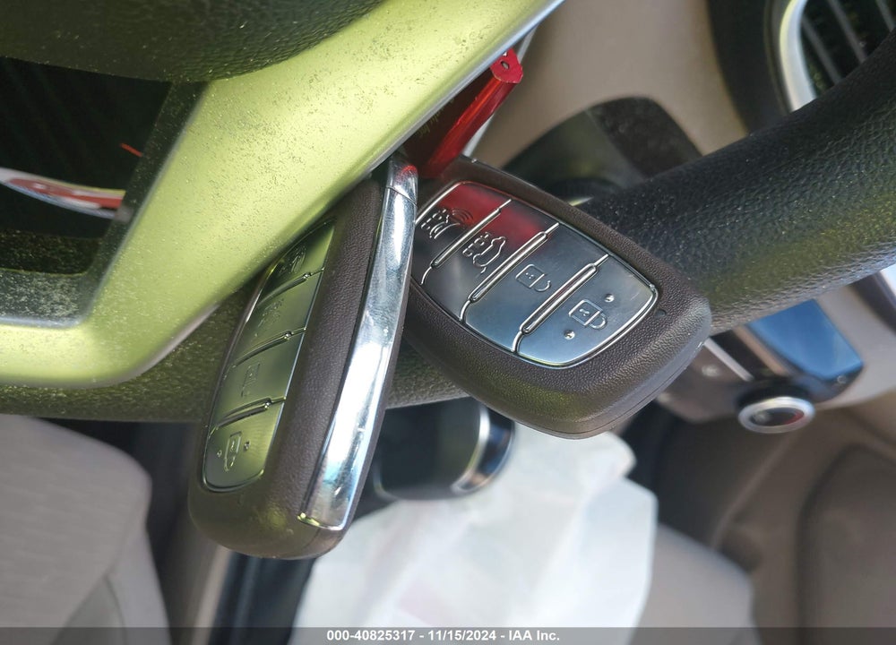 2021 HYUNDAI TUCSON VALUE VIN: KM8J3CA41MU301563