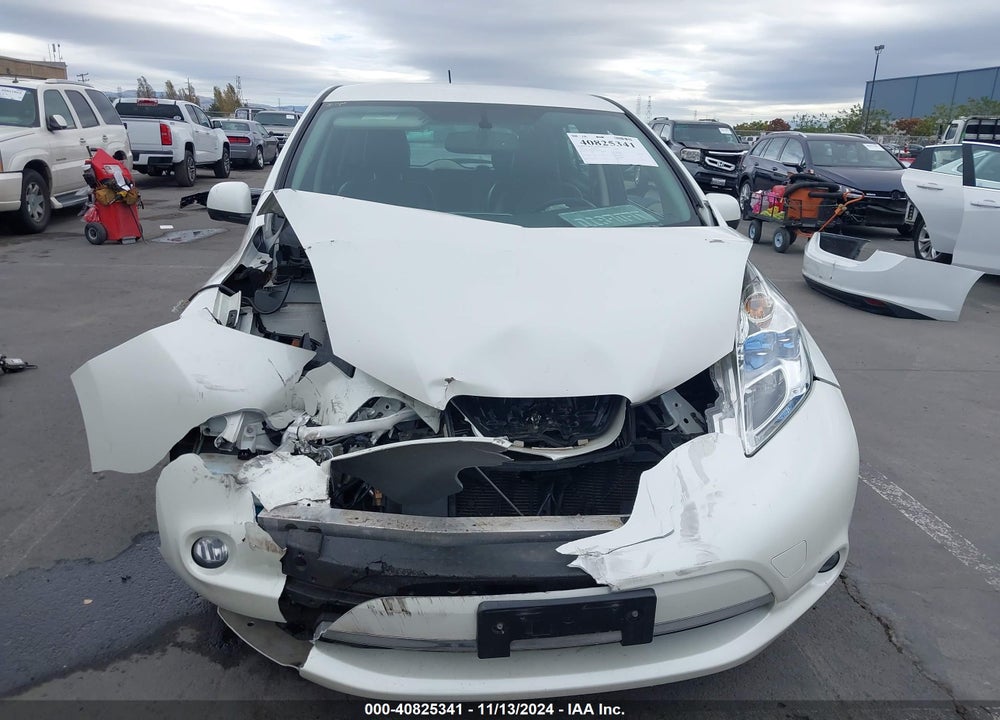 2015 NISSAN LEAF SL VIN: 1N4AZ0CPXFC301424