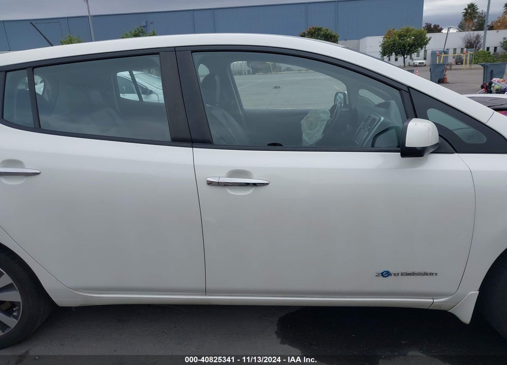 2015 NISSAN LEAF SL VIN: 1N4AZ0CPXFC301424