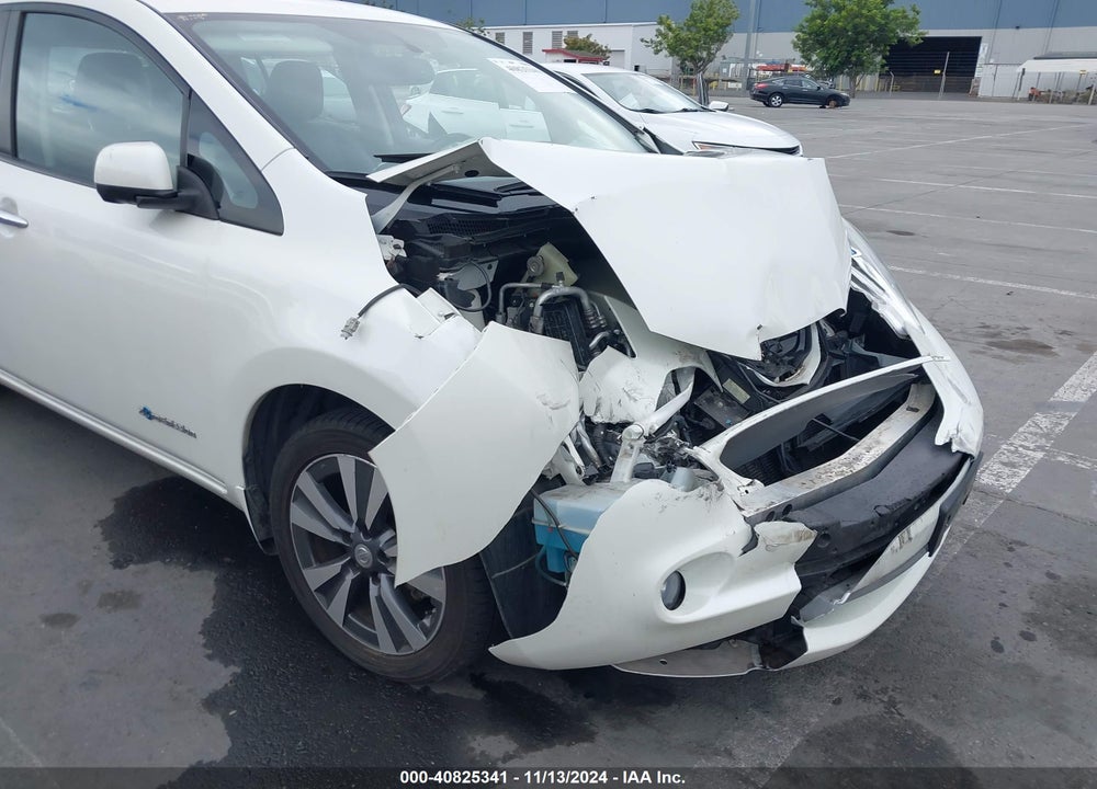 2015 NISSAN LEAF SL VIN: 1N4AZ0CPXFC301424