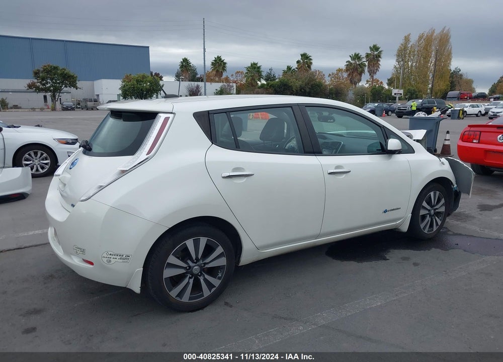 2015 NISSAN LEAF SL VIN: 1N4AZ0CPXFC301424