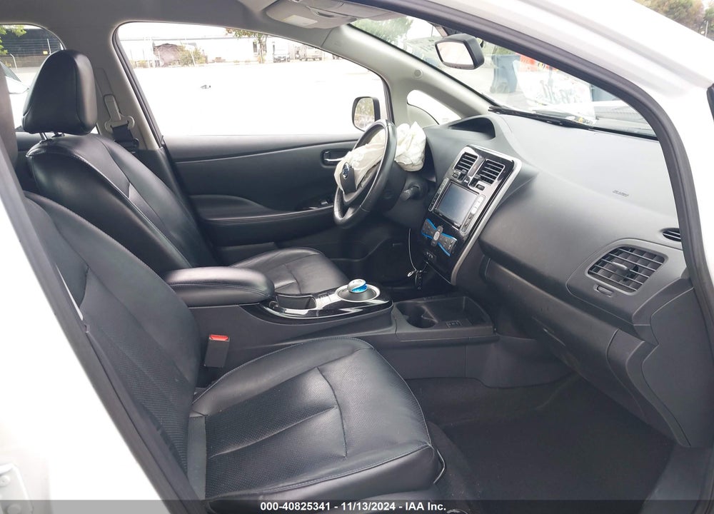 2015 NISSAN LEAF SL VIN: 1N4AZ0CPXFC301424