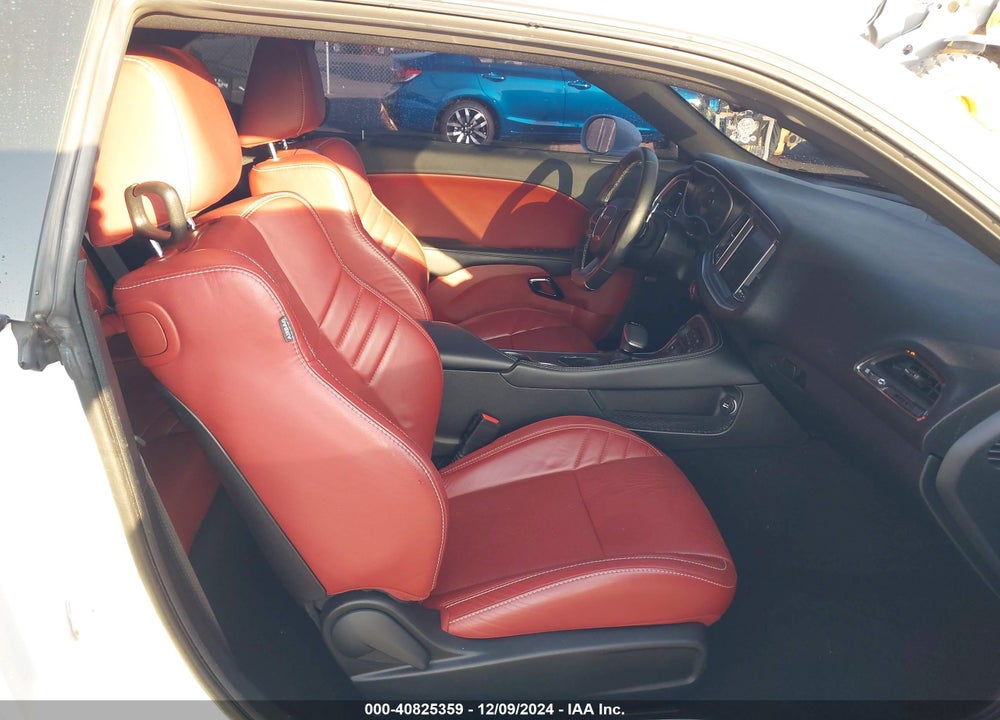 2019 DODGE CHALLENGER VIN: 2C3CDZL99KH652053