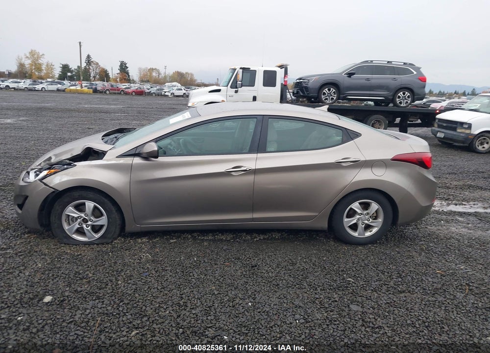 2015 HYUNDAI ELANTRA SE VIN: 5NPDH4AE0FH556798