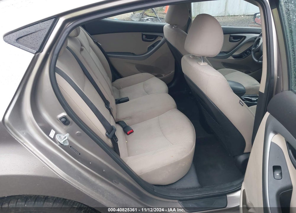 2015 HYUNDAI ELANTRA SE VIN: 5NPDH4AE0FH556798