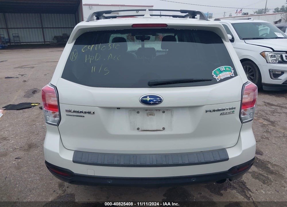 2017 SUBARU FORESTER 2.5I LIMITED VIN: JF2SJARC6HH439176