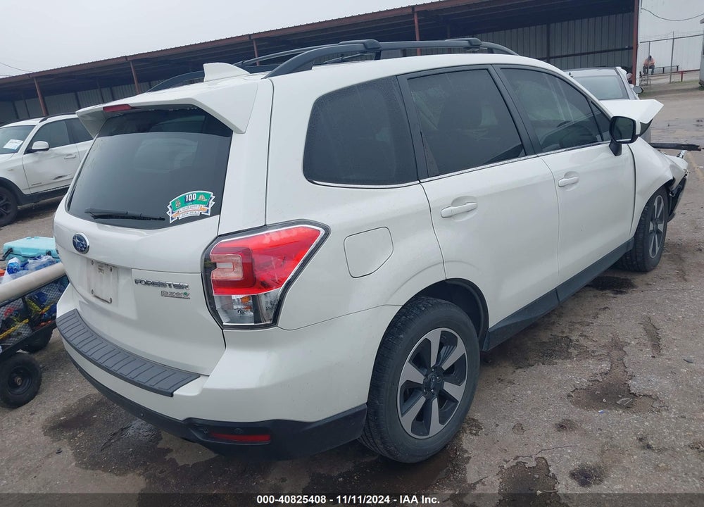 2017 SUBARU FORESTER 2.5I LIMITED VIN: JF2SJARC6HH439176