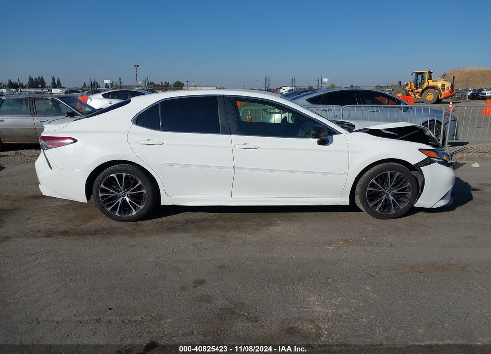 2018 TOYOTA CAMRY VIN: JTNB11HKXJ3040065