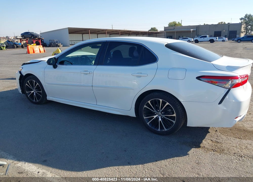 2018 TOYOTA CAMRY VIN: JTNB11HKXJ3040065