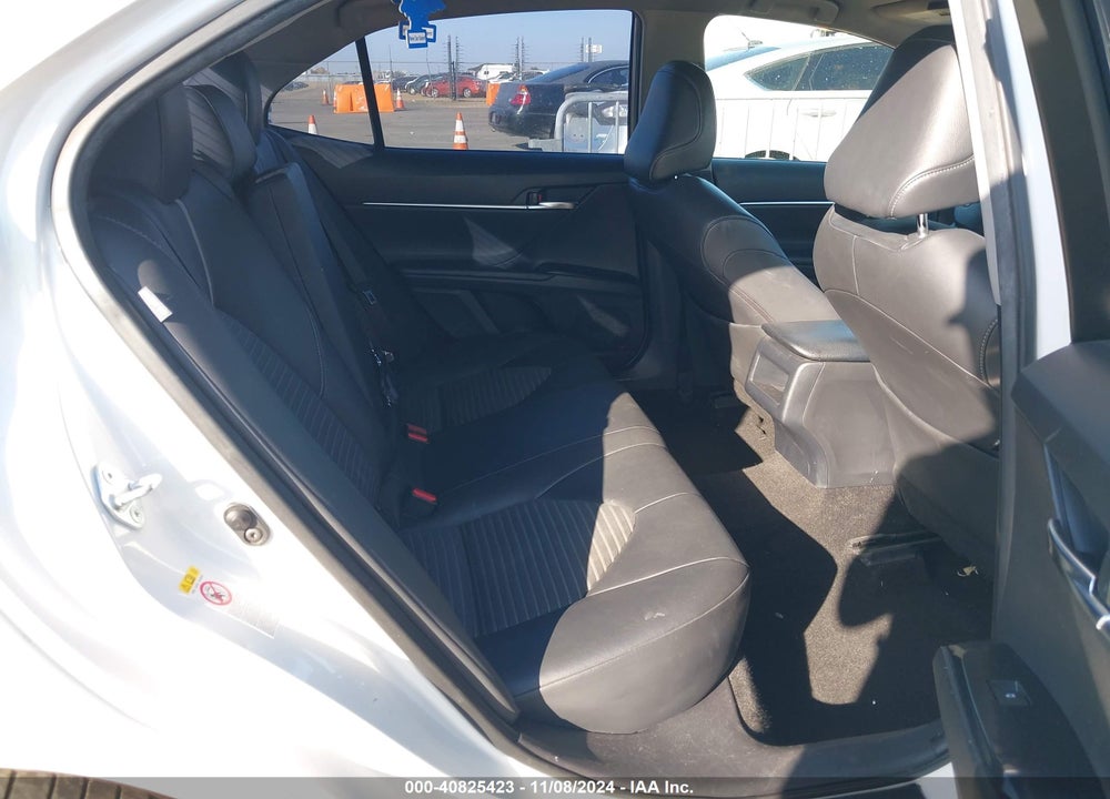 2018 TOYOTA CAMRY VIN: JTNB11HKXJ3040065