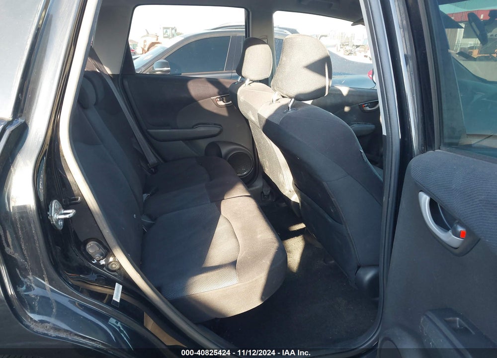 2010 HONDA FIT SPORT VIN: JHMGE8H49AC029307