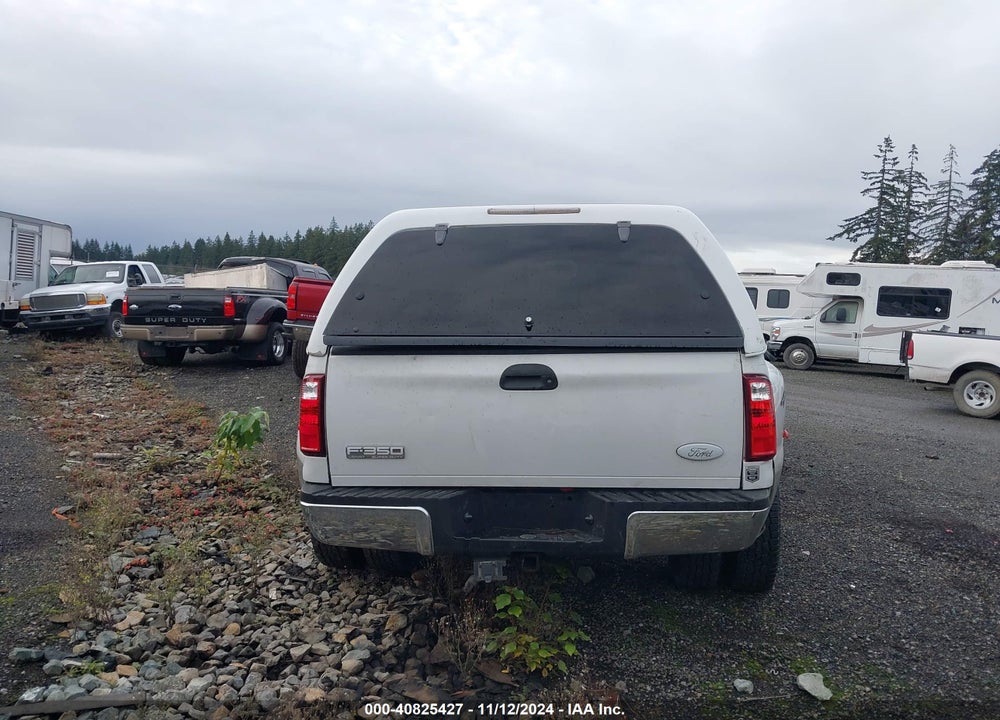 2002 FORD F-350 LARIAT/XL/XLT VIN: 1FTWW33F32EA70835