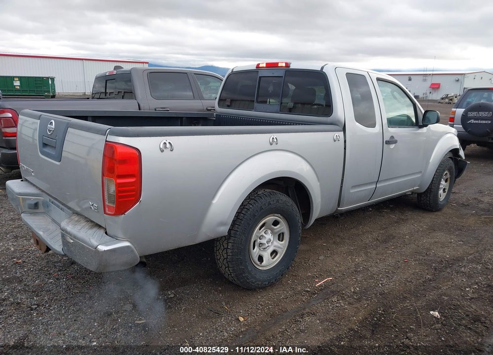 2006 NISSAN FRONTIER XE VIN: 1N6BD06T46C430830