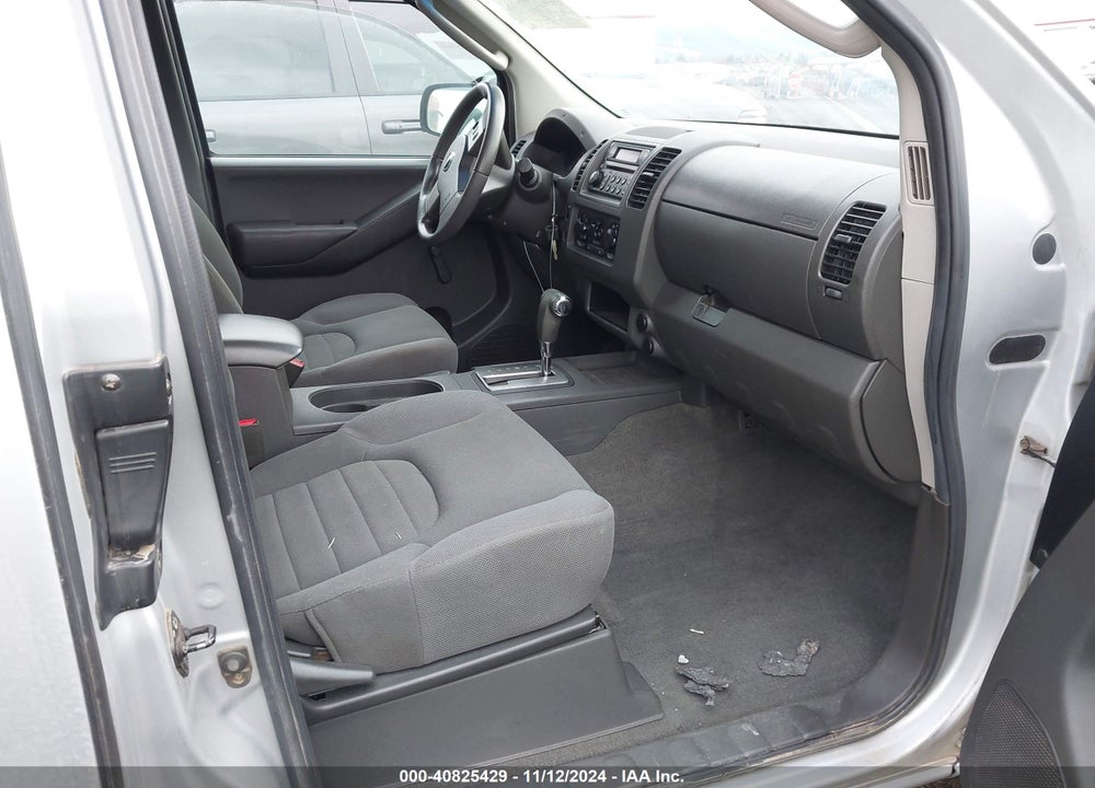 2006 NISSAN FRONTIER XE VIN: 1N6BD06T46C430830