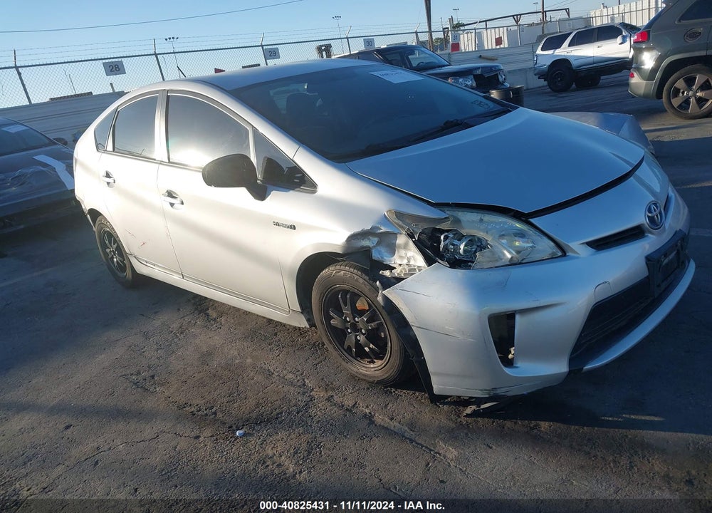 2015 TOYOTA PRIUS VIN: JTDKN3DU0F1880516