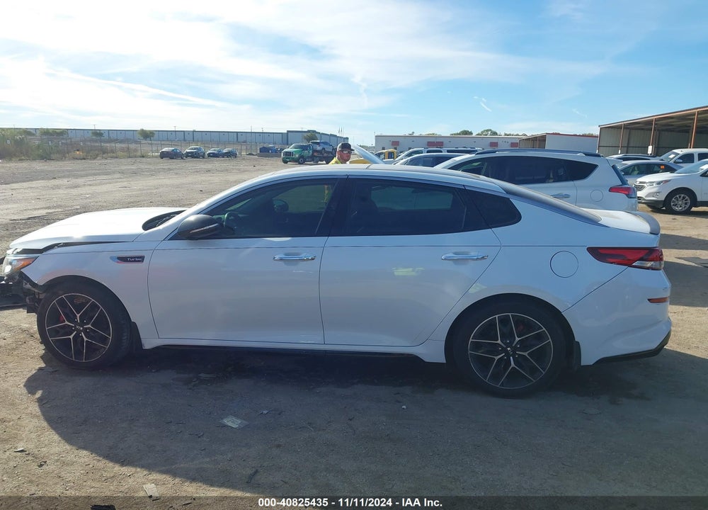 2019 KIA OPTIMA VIN: 5XXGW4L28KG310271