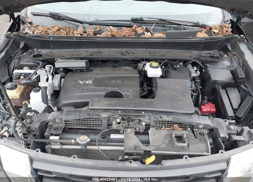 2019 NISSAN PATHFINDER SL VIN: 5N1DR2MM1KC641039