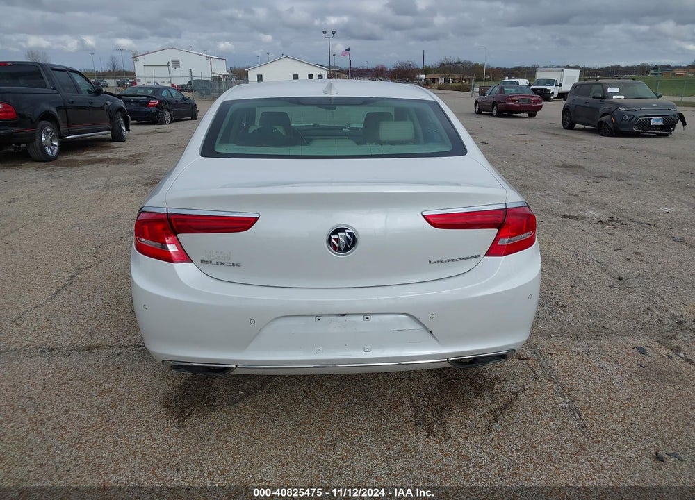 2018 BUICK LACROSSE ESSENCE VIN: 1G4ZP5SS5JU128898