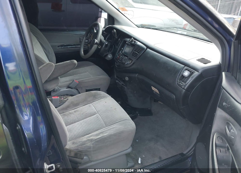 2006 MAZDA MPV LX-SV VIN: JM3LW28A960558627