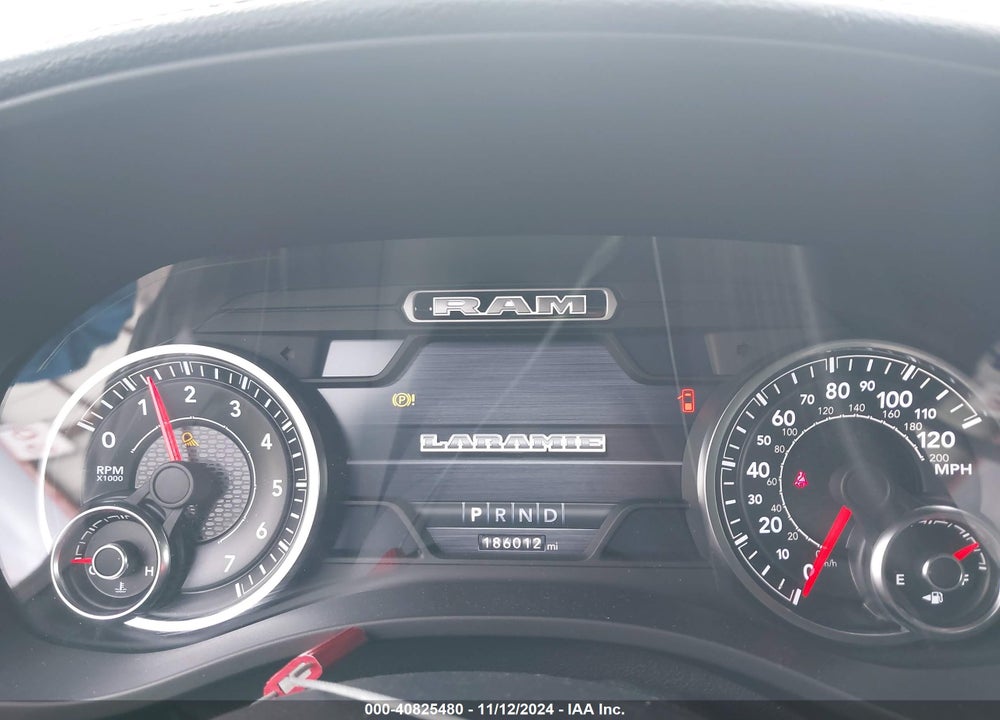 2019 RAM 1500 LAIE  4X2 5'7 BOX VIN: 1C6RREJTXKN604560