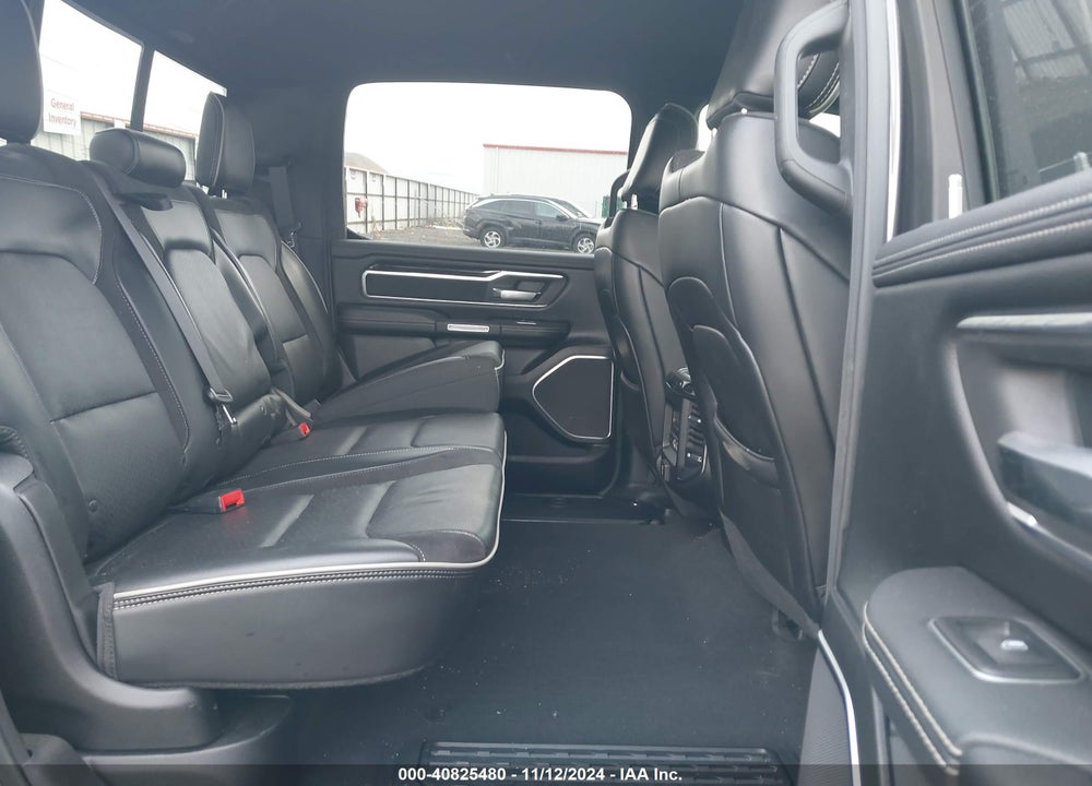 2019 RAM 1500 LAIE  4X2 5'7 BOX VIN: 1C6RREJTXKN604560