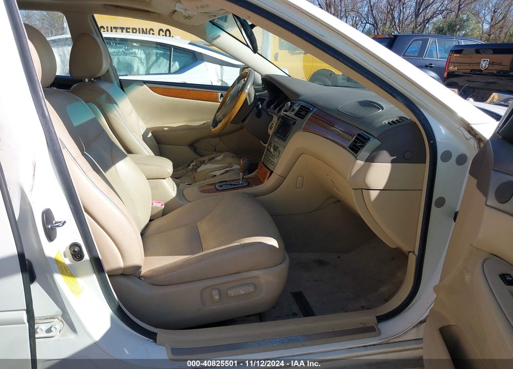 2005 LEXUS ES 330 VIN: JTHBA30G455133390