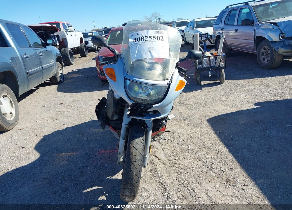 2002 BMW K1200 RS VIN: WB10557AX2ZG35979