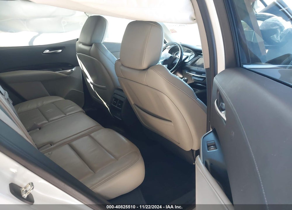 2019 CADILLAC XT4 PREMIUM LUXURY VIN: 1GYFZCR47KF187044