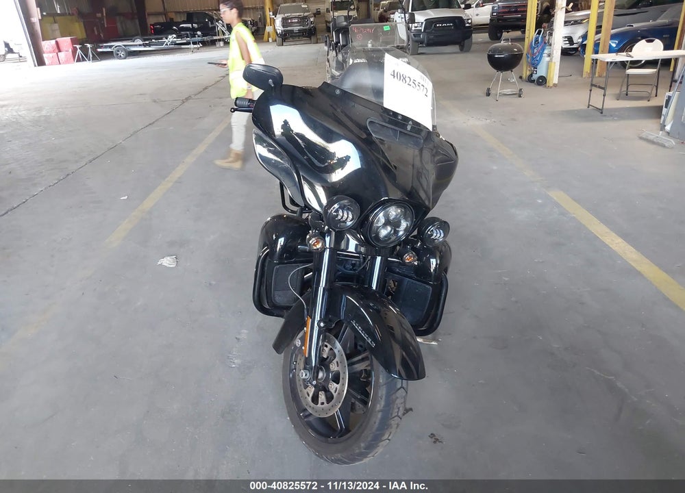2022 HARLEY-DAVIDSON FLHTK VIN: 1HD1KEF14NB646888