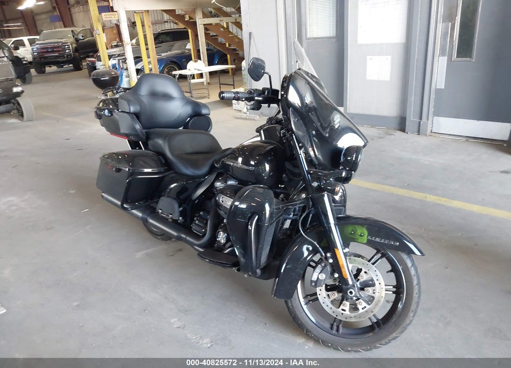 2022 HARLEY-DAVIDSON FLHTK VIN: 1HD1KEF14NB646888