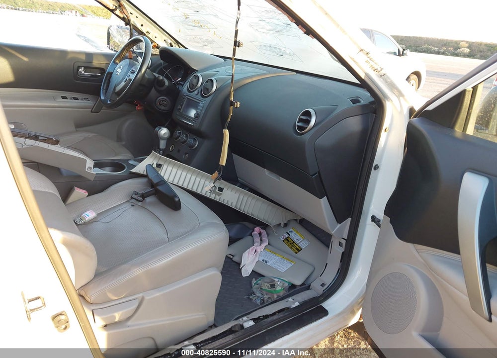 2011 NISSAN ROGUE SV VIN: JN8AS5MV8BW297881