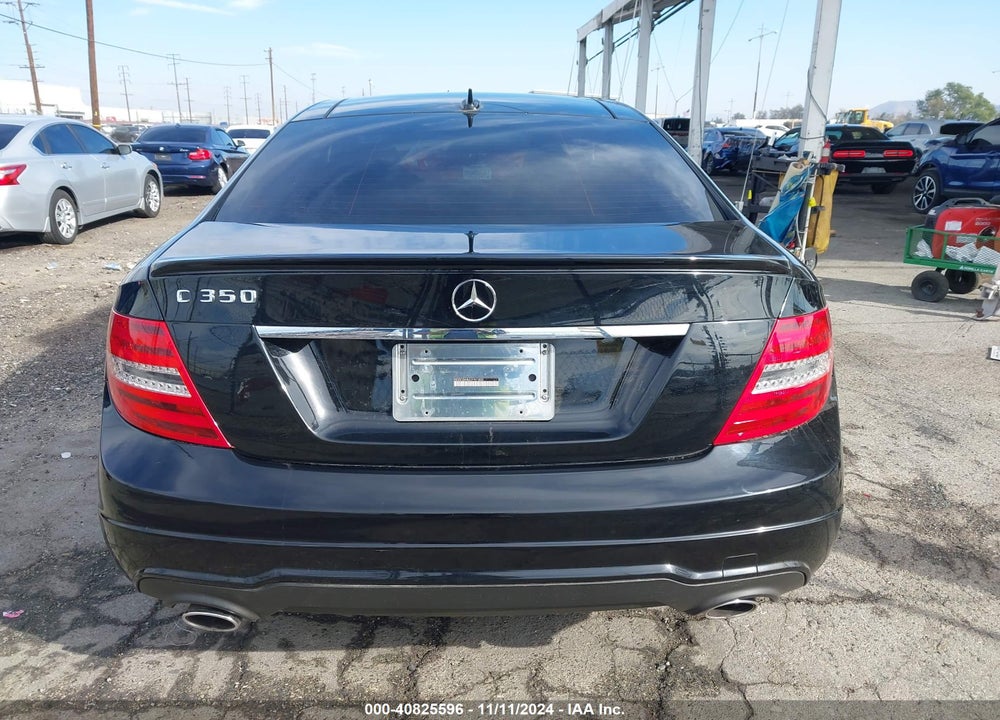 2013 MERCEDES-BENZ C 350 SPORT VIN: WDDGJ5HB6DF941802