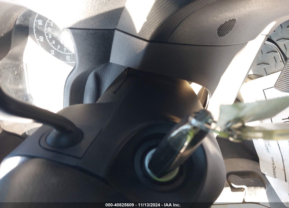 2019 FORD TRANSIT CONNECT XL VIN: NM0LS7E26K1387870