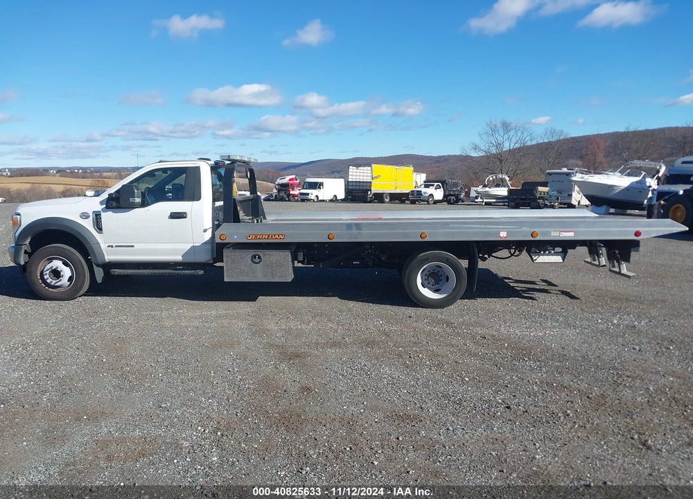 2021 FORD F-600 CHASSIS XL VIN: 1FDFF6KT4MDA14416