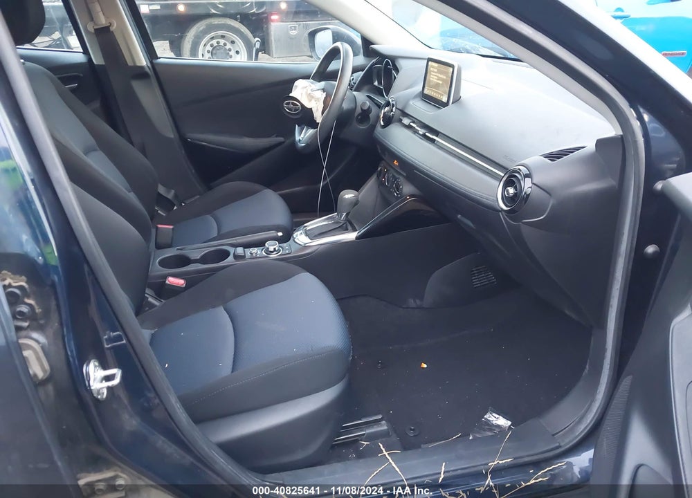2016 SCION IA VIN: 3MYDLBZV7GY140518
