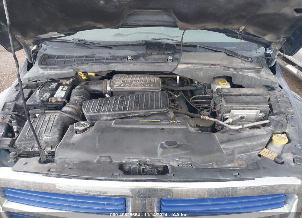2006 DODGE DURANGO SXT VIN: 1D4HB38NX6F120752