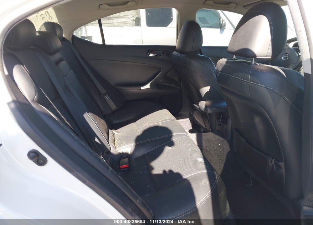 2010 LEXUS IS 250 VIN: JTHCF5C25A5037411