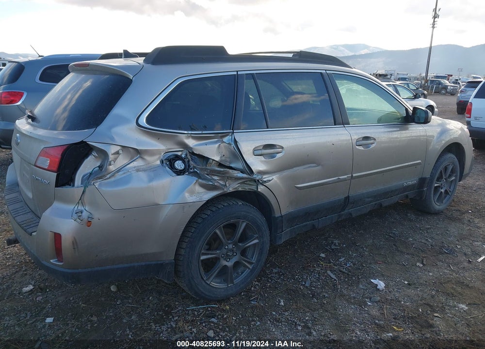 2014 SUBARU OUTBACK 2.5I PREMIUM VIN: 4S4BRBDC6E3322335