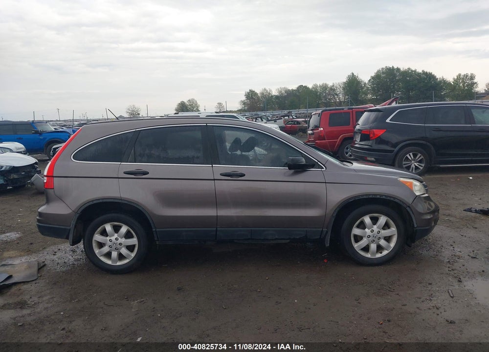 2011 HONDA CR-V SE VIN: 5J6RE3H45BL049966