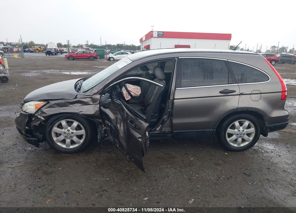 2011 HONDA CR-V SE VIN: 5J6RE3H45BL049966