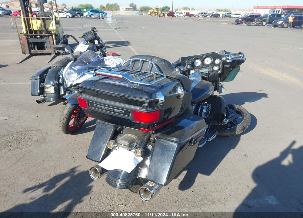 2009 HARLEY-DAVIDSON FLHX VIN: 1HD1KB4139Y689087