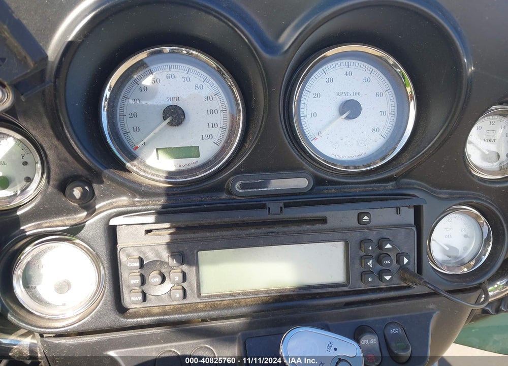 2009 HARLEY-DAVIDSON FLHX VIN: 1HD1KB4139Y689087