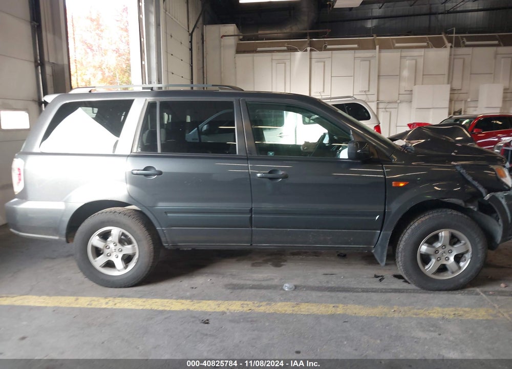 2006 HONDA PILOT EX VIN: 2HKYF18496H564028
