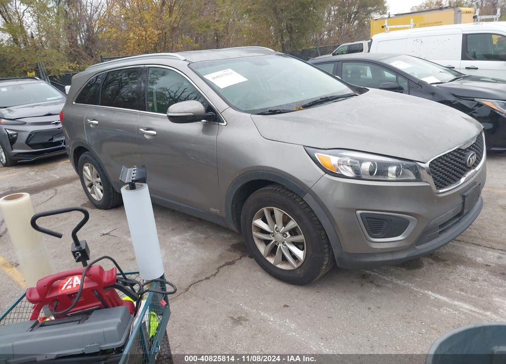 2016 KIA SORENTO 2.4L LX VIN: 5XYPGDA32GG061719