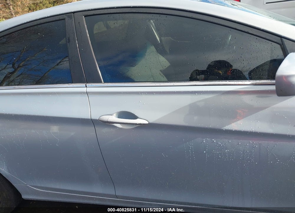 2011 HYUNDAI SONATA GLS VIN: 5NPEB4AC2BH096381