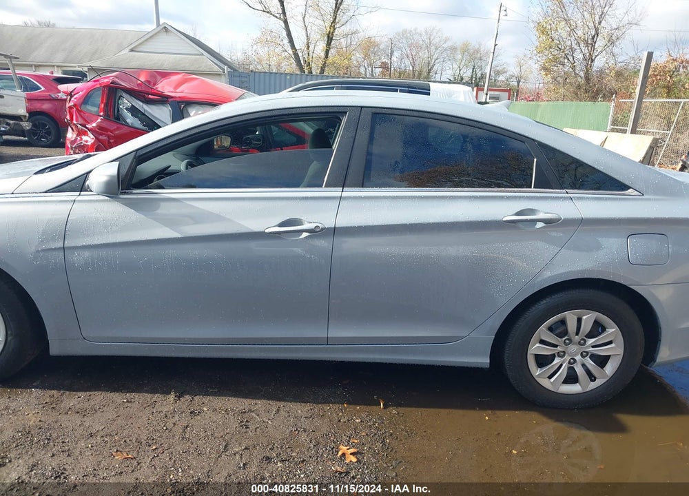 2011 HYUNDAI SONATA GLS VIN: 5NPEB4AC2BH096381