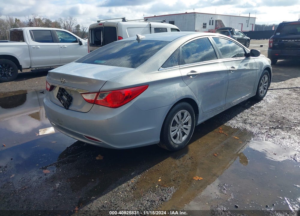2011 HYUNDAI SONATA GLS VIN: 5NPEB4AC2BH096381